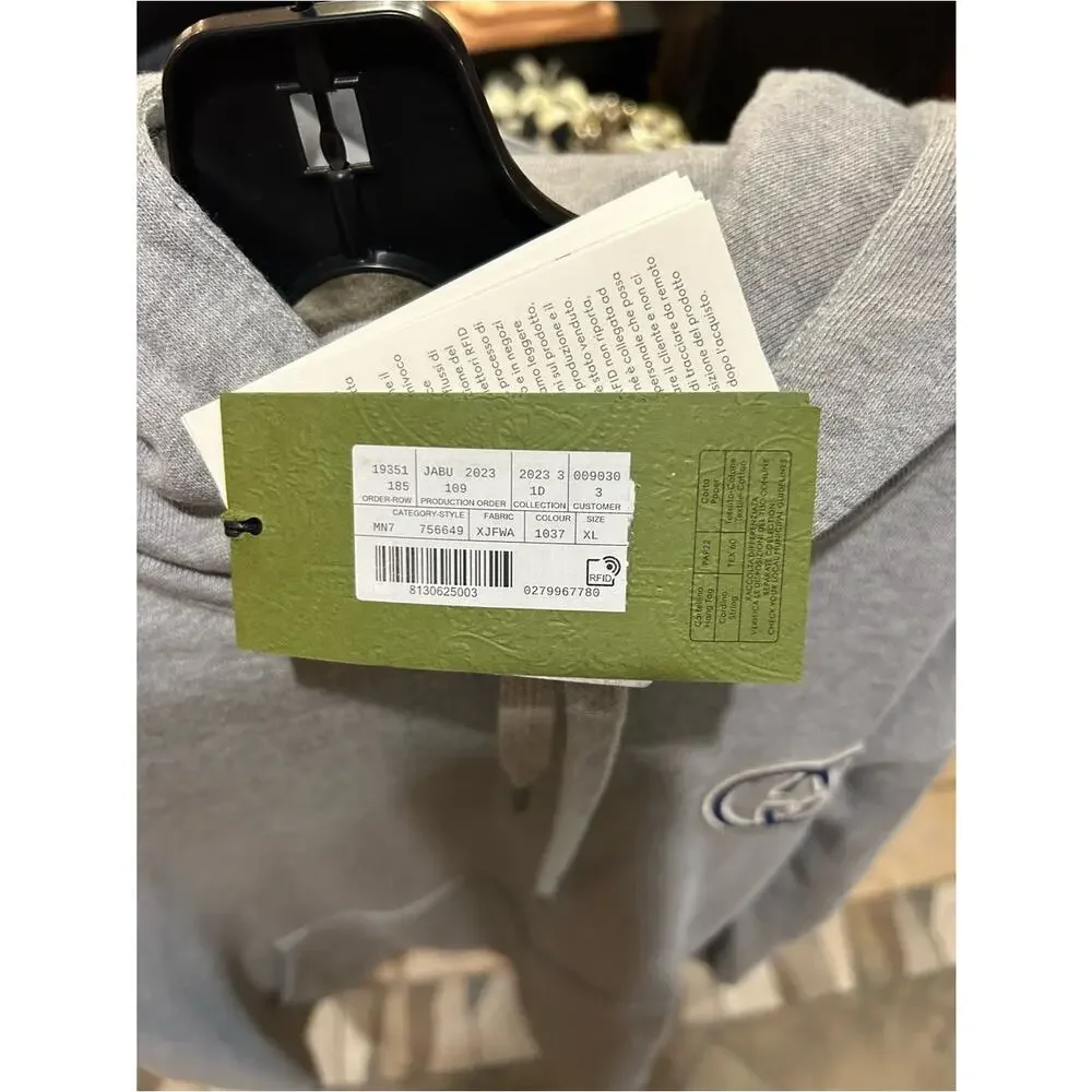 Gucci men embroidered
